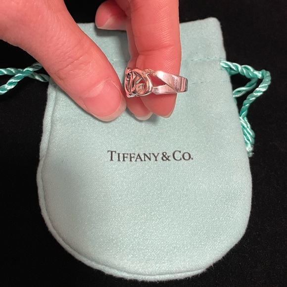 Tiffany & Co Paloma Picasso Triple Loving Heart Ring Size 5.5 - Picture 3 of 13